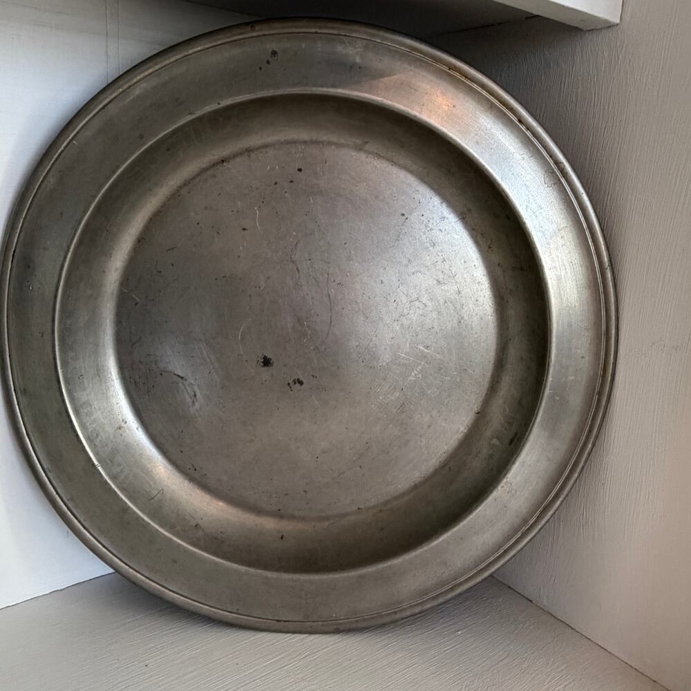 Stieff Pewter Historic Newport Reproduction N4-6 Round 13" Serving Plate